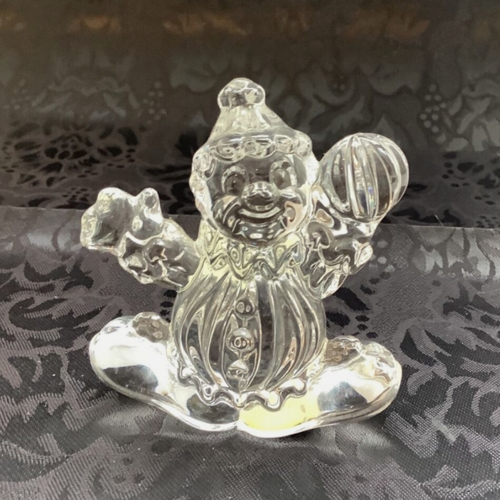Vintage collectable 24 %lead crystal rocking clown figure very cute
